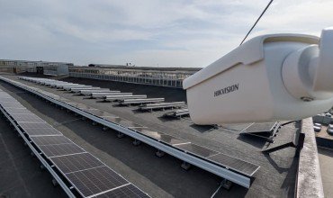 Hikvision для охорони сонячних панелей
