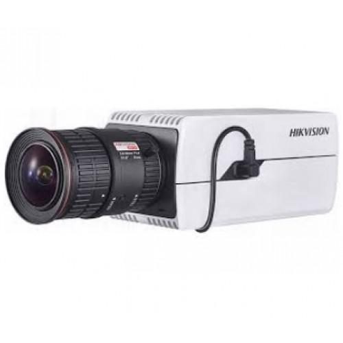 IP відеокамера Hikvision DS-2CD5026G0-AP 2МП